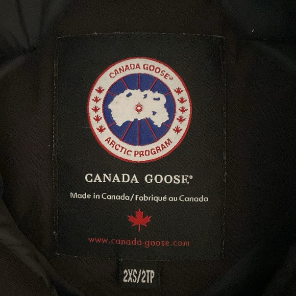 Canada Goose Kensington Parka - Picture 3 of 3